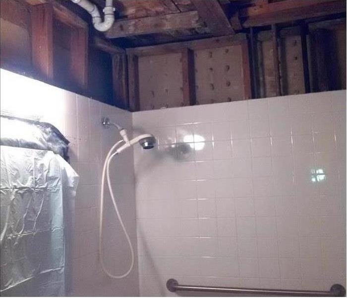 Water damage restoration in a Mansfield, Ohio bathroom